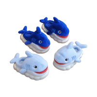 Chaussures en coton pour enfants et femmes, bleues, mignonnes, douces, confortables, moelleuses, chaudes, antidérapantes, semelle en plastique, requin, pour garçons et filles