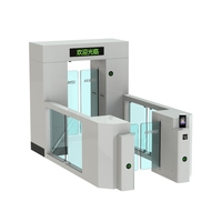 Barrière pivotante KMS à passage unique avec double authentification pour système de contrôle d'accès – Projet Clubhouse