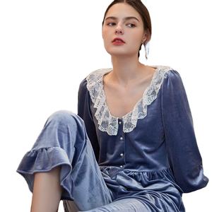 Pigiama <span class=keywords><strong>da</strong></span> Donna Nuovo Stile Autunno e Inverno in Velluto a Quadri Completo a Maniche Lunghe Stile Principessa Dolce <span class=keywords><strong>Abbigliamento</strong></span> <span class=keywords><strong>da</strong></span> <span class=keywords><strong>Casa</strong></span> - Product Image 1