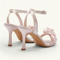 Chaussures d'été légères pour femmes, couleur rose, à bout ouvert, décorations florales tridimensionnelles, talons fins et sexy