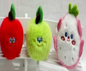 Simpatico ornamento in peluche a forma di frutto del drago, 10 cm, giocattolo morbido per bambini, decorazione da appendere unisex - Product Image 3