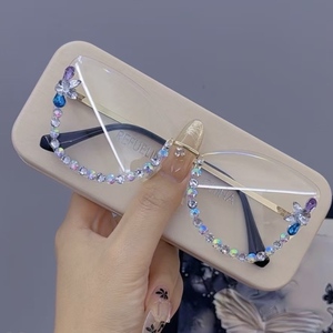 2025 nuova moda <span class=keywords><strong>occhiali</strong></span> da <span class=keywords><strong>sole</strong></span> con struttura in lega arancione Cat Eye <span class=keywords><strong>occhiali</strong></span> da <span class=keywords><strong>sole</strong></span> da ragazza squisiti con strass decorativi senza cornice - Product Image 3