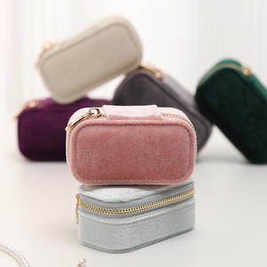 Boîte à bagues mini en velours, étui de rangement simple couche pour boucles d'oreilles et colliers, sac de voyage zippé couleur bonbon pour bijoux - Product Image 2