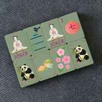 Set di Mahjong Americano Pieghevole Serie Panda Nero Intagliato di Lusso, 160 Pezzi in Acrilico di Alta Qualità per Regali e Incontri tra Adulti