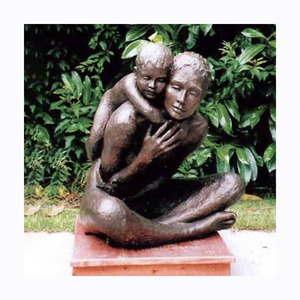 Statues et sculptures africaines personnalisées en bronze, sculptées à la main, en métal, pour la vente en gros, à prix abordable, représentant une mère et un enfant. - Product Image 6