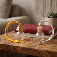 Diffuseur de parfum pour voiture en verre suspendu de 8 ml, bouteille sphérique à facettes avec bouchon en bois et cordon décoratif