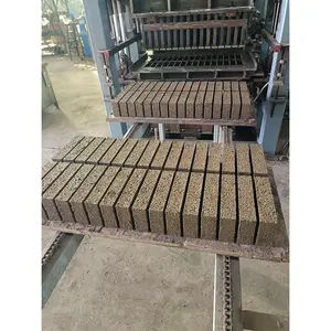 QTJ4-26 Automatically Brick Machine,fly Ash Bricks Machine Cost,bricks House Walls Machine Builder Machinery Engines 24 Seconds