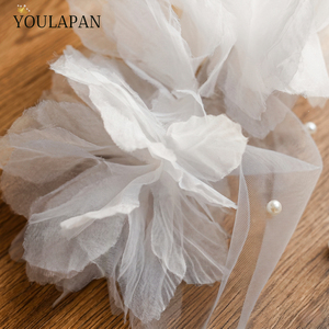 YouLaPan VA21 Elegante Velo de Novia con Flores Blancas en 3D, Velo Corto con Flores, Velo Floral para <span class=keywords><strong>Boda</strong></span>, Accesorios para <span class=keywords><strong>Boda</strong></span> - Product Image 2
