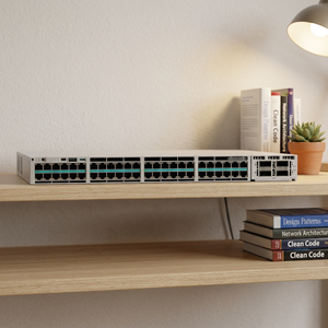 Commutateurs réseau Gigabit Ethernet 48 ports de la série Catalyst 9300, originaux et neufs, C9300X-48HX-E - Product Image 1