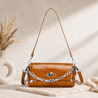 Tas Selempang Kulit PU Vintage Warna Solid Grosir untuk Wanita, Tas Tangan Rantai Crossbody, Dompet Flap Retro, Tas Ketiak Fashion, Custom