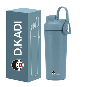 Sıcak satış 590ML/820ML Shaker özelleştirilmiş çift duvar paslanmaz çelik vakum yalıtımlı Shaker spor su şişesi