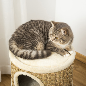 28-Zoll-Katzenwohnung, 3-stöckiges Katzen versteck mit Sisal-Kratz kissen, fass förmiger kleiner Kratz baum für Innen katzen - Product Image 2