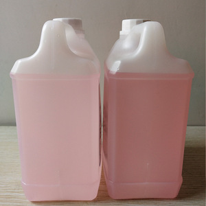 Aceite a Base de Agua Limin 2L de Alta Persistencia para Uso en Escenarios, Bodas y Espectáculos - Product Image 2