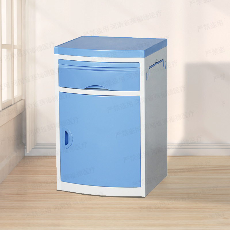Bleu et blanc sans roues