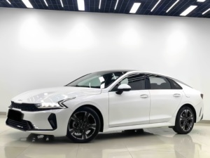 Sedán K5 <span class=keywords><strong>GT</strong></span> Line 2.0T <span class=keywords><strong>Turbo</strong></span> Automático de 5 Plazas, <span class=keywords><strong>Segunda</strong></span> <span class=keywords><strong>Mano</strong></span>, 2021, Volante a la Izquierda, Buen Estado, Listo para Enviar - Product Image 1
