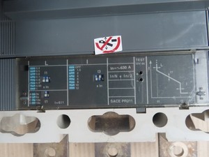 Sace ถอด630A S6L S6ของแท้ใหม่สำหรับความเชี่ยวชาญทางเทคนิคที่กว้างขวางของ PLC พร้อมกับประสบการณ์การบำรุงรักษาทางอุตสาหกรรมที่แข็งแกร่ง - Product Image 5