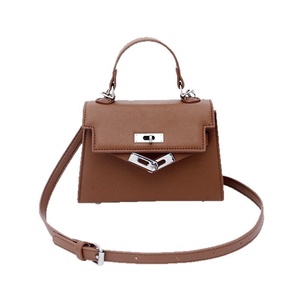Borsa da Donna alla Moda - Design Semplice, Versatile, a Spalla e <span class=keywords><strong>Tracolla</strong></span>, Stile Quadrato Piccolo con Cinghia Singola - Product Image 5
