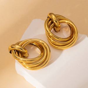 Pendientes de tuerca geométricos tridimensionales exagerados de acero inoxidable chapado en oro de 14 quilates para mujer, lisos, huecos, modernos, para fiesta - Product Image 3