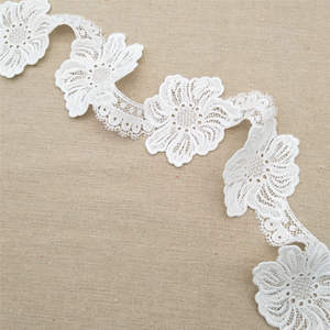 Encaje de estilo elegante, encaje bordado de alta calidad, técnica de guipur, decoración de encaje químico - Product Image 5