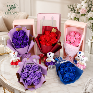 Boîte cadeau YM avec bouquet de fleurs artificielles en savon en forme de rose, pour la Saint-Valentin, un cadeau d'anniversaire pour une meilleure amie - Product Image 1