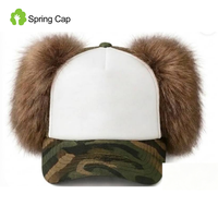 Casquette de camionneur personnalisable avec broderie, oreilles en fausse fourrure, casquette de camionneur en maille vierge, casquette de baseball d'hiver style américain avec oreilles en fourrure
