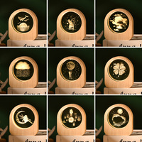 1 pièce MOQ, boule de cristal magique gravée au laser personnalisée, éclairage LED, lumière de nuit, décoration de Noël, globe de neige, décoration romantique pour la Saint-Valentin