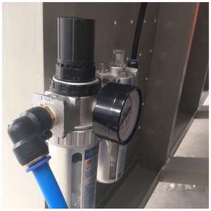 <span class=keywords><strong>Machine</strong></span> hydraulique de montage de cadre de porte pour porte en <span class=keywords><strong>bois</strong></span> de cuisine et porte de <span class=keywords><strong>salon</strong></span> - Product Image 6