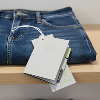 Étiquettes suspendues de luxe personnalisées en relief, en papier, respectueuses de l'environnement, anti-contrefaçon, durables, avec logo personnalisé