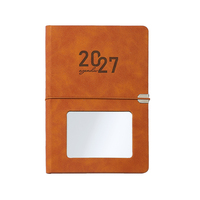 Agenda-carnet de notes en similicuir marron imprimé, reliure cousue, édition 2027 A5, avec sangle et miroir intégré - Journal de bureau