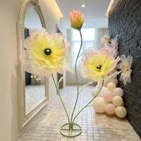 Support de fleurs géant en organza fait main, design autoportant, parfait pour la décoration de fond de scène de mariage, vitrine de magasin