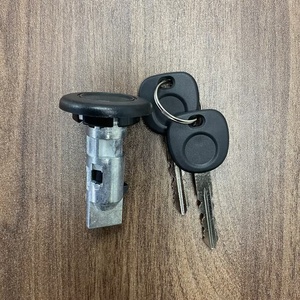 Công tắc đánh lửa mới + Khóa cửa xi lanh phù hợp với chìa khóa 15298923 thích hợp cho G-8127 Chevrolet - Product Image 2