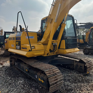 Excavatrice hydraulique Komatsu PC130 d'occasion, puissance élevée, performance stable, bon état de fonctionnement, à vendre - Product Image 1