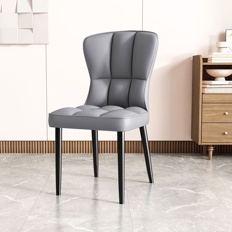 Gris foncé avec pieds noirs [Chaise de salle à manger rembourrée]