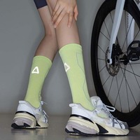 Chaussettes de course personnalisées de haute qualité, à séchage rapide, pour la sécurité nocturne, avec sublimation, en nylon, à compression, hautement réfléchissantes, pour le cyclisme