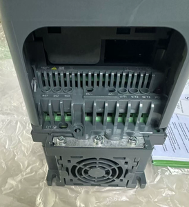 NUEVO Inversor de Frecuencia Variable (VFD) Altivar 610 de 75kW Trifásico AC-DC-AC, IP20, Automatización Industrial, Control V/F, ATV610D55N4 - Product Image 2