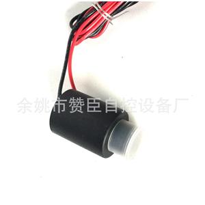 Bobinas de solenoide para control de agua en riego agrícola, tipo normalmente cerrado, con revestimiento de plástico y goma, operación electrónica y manual - Product Image 2