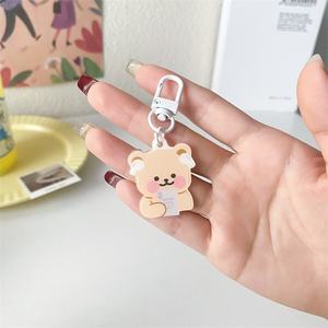 Haute qualité mignon petite porte Figure-huit boucle porte-clés Style coréen acrylique peint coloré chien crevette boucle métal dessin animé - Product Image 3