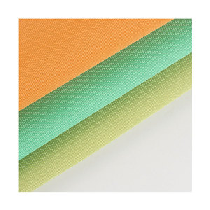 Whosale mẫu miễn phí 100% <span class=keywords><strong>polyester</strong></span> không thấm nước kháng khuẩn 300D <span class=keywords><strong>PU</strong></span> Oxford vải cho túi - Product Image 4