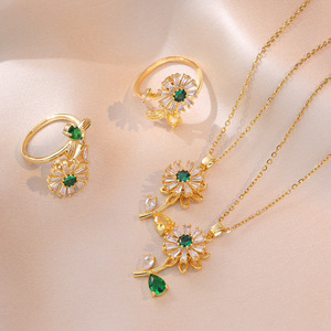 Ensemble de mariage floral plaqué or 18 carats Boucles d'oreilles florales colorées Collier en acier inoxydable à la mode pour les fêtes de mariage - Product Image 2