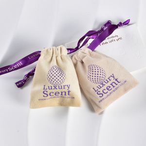 Sacs cadeaux en velours à fond rond de luxe, pochette en velours recyclable pour bijoux, emballage élégant pour colliers - Product Image 1