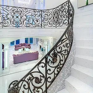 欧洲豪华风格铁质楼梯栏杆设计