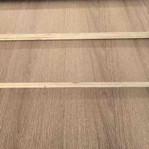 Contrachapado Revestido de Melamina de 9mm 12mm 15mm 16mm 18mm 22mm 25mm 4*8 4*9 7*9 E0 E1 para Villas, Hoteles y Muebles Modernos - Product Image 1