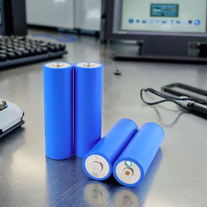 C40 LiFePO4 20Ah 3.2V 원통형 LFP 배터리 셀 고용량 4000 사이클-20 ~ 60C - Product Image 3