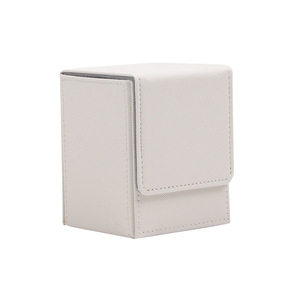 Boîte de rangement pour cartes PVC personnalisée Arkeiliy, capacité de 110+ cartes, pour 50 pochettes de cartes, étuis pour cartes à collectionner, <span class=keywords><strong>Magic</strong></span> <span class=keywords><strong>Commander</strong></span> Rouge - Product Image 2