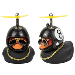 Cloche de canard de vélo étanche avec lumière petit canard <span class=keywords><strong>noir</strong></span> casque de moteur de vélo de route guidon de cyclisme décoration de canard de vent cassé - Product Image 5