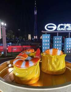 Escultura Gigante de Gato en Fibra de Vidrio para Exteriores, Estatuas Artísticas Emblemáticas para Áreas de Ocio, Plazas Comerciales, Centros Comerciales y Espacios Públicos - Product Image 3