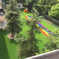 Aménagement paysager herbe de jeu extérieure pas cher prix jardin intérieur gazon artificiel tapis rouleau gazon synthétique
