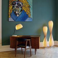 Lampadaire design minimaliste moderne nordique contemporain Arc Wabi pour hôtel salon autonome