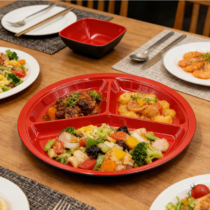 Assiette en mélamine à 3 compartiments, rouge et noir, 10 pouces, pour repas équilibrés - Product Image 1