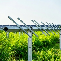 Structure de montage au sol solaire en acier galvanisé, anti-rouille, support de montage photovoltaïque